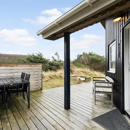 3 Bedroom Gorgeous In Ferienhaus *